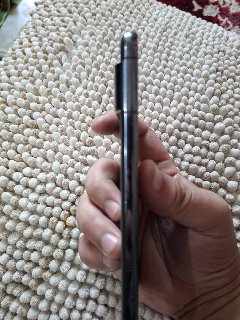 Google Pixel 8 Pro 4