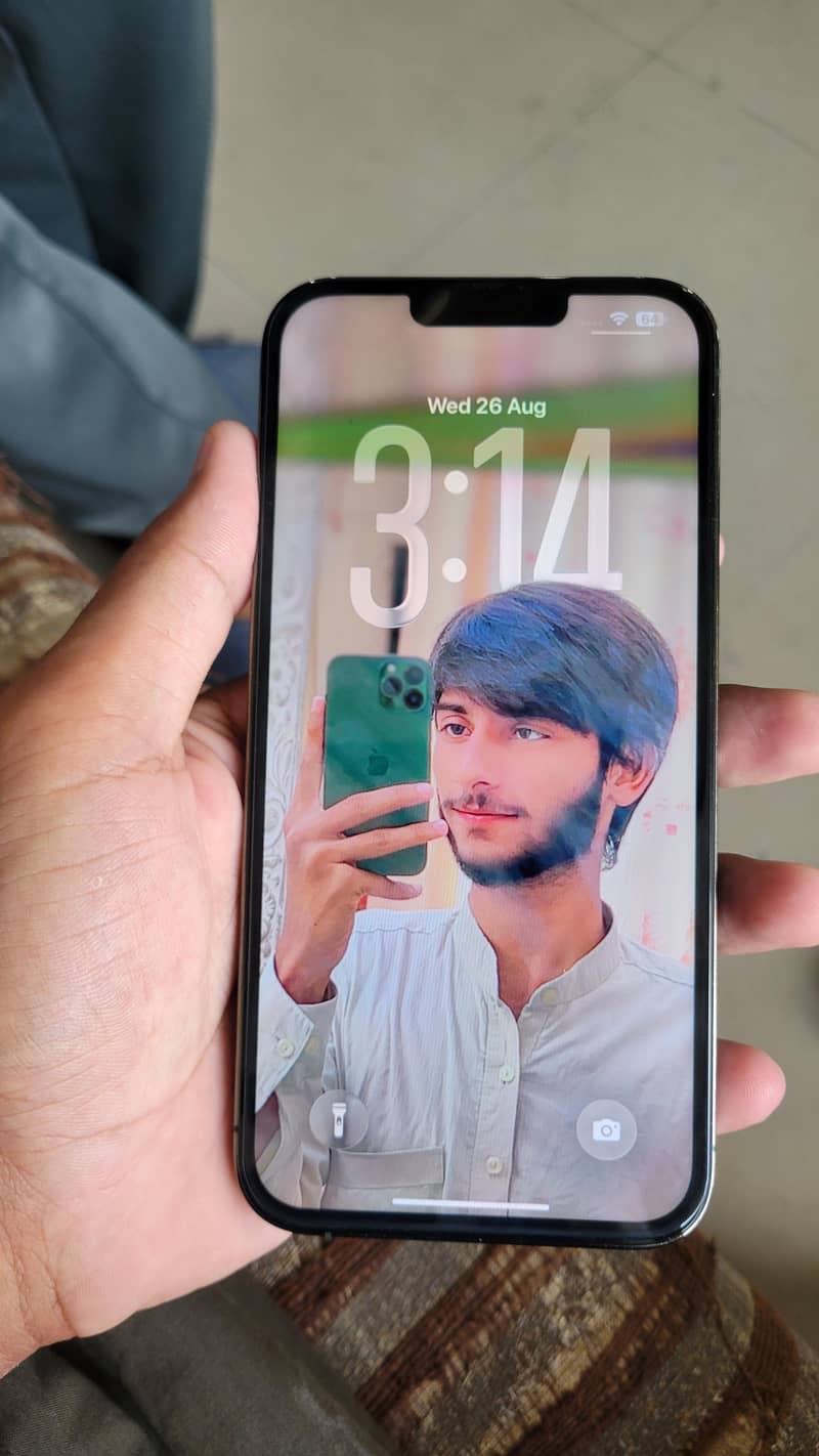 Apple iPhone 13 Pro Max 8