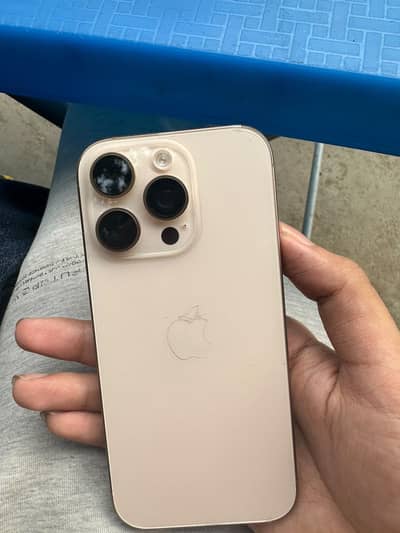 Apple iPhone 16 Pro