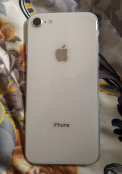 Apple iPhone 8