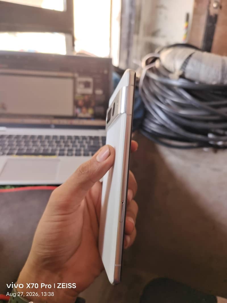 Google Pixel 7 Pro 4