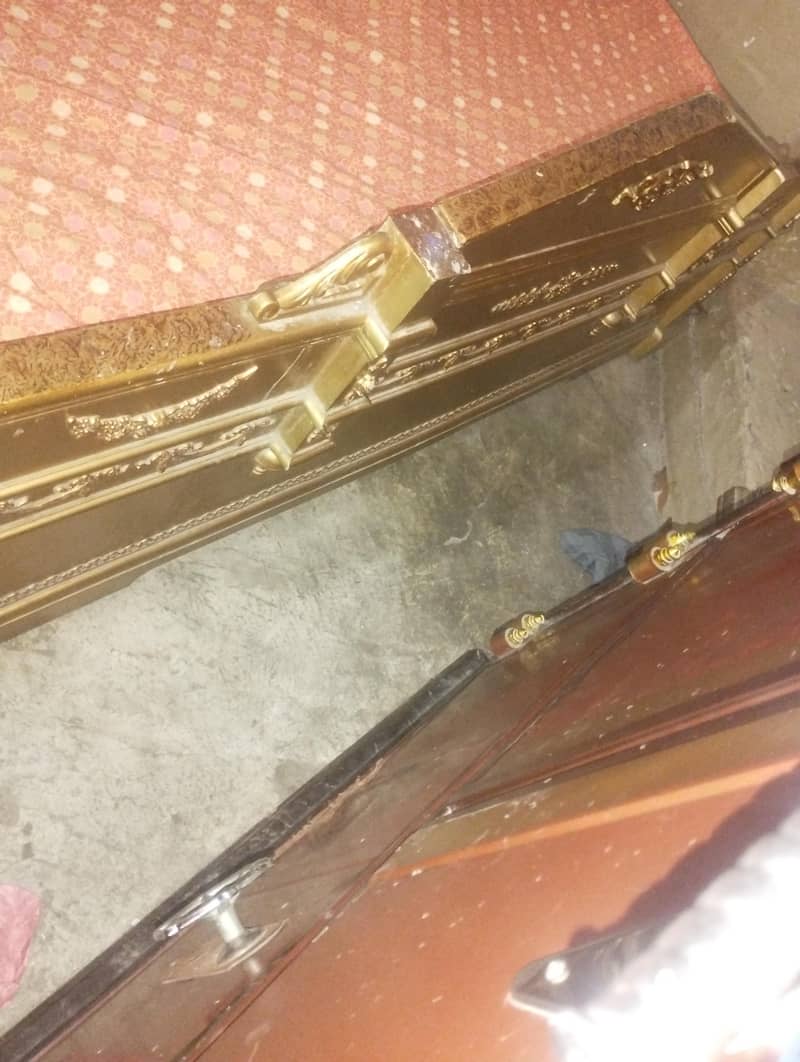 King bed set with dressing table 4