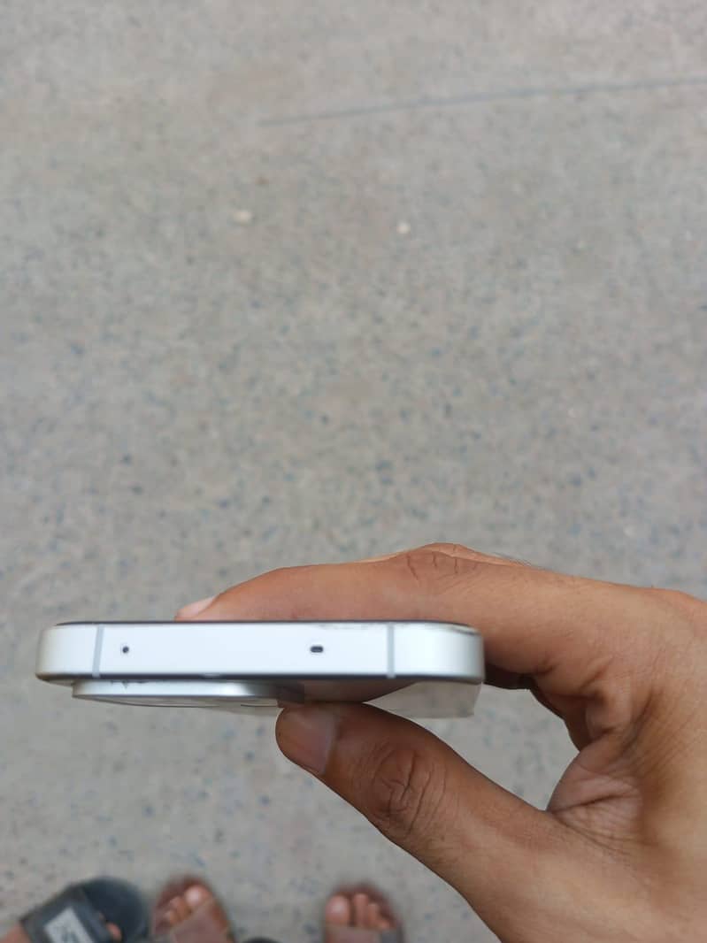 One Plus 13T 4