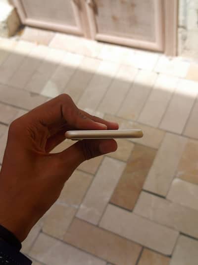 iPhone 7 Non PTA