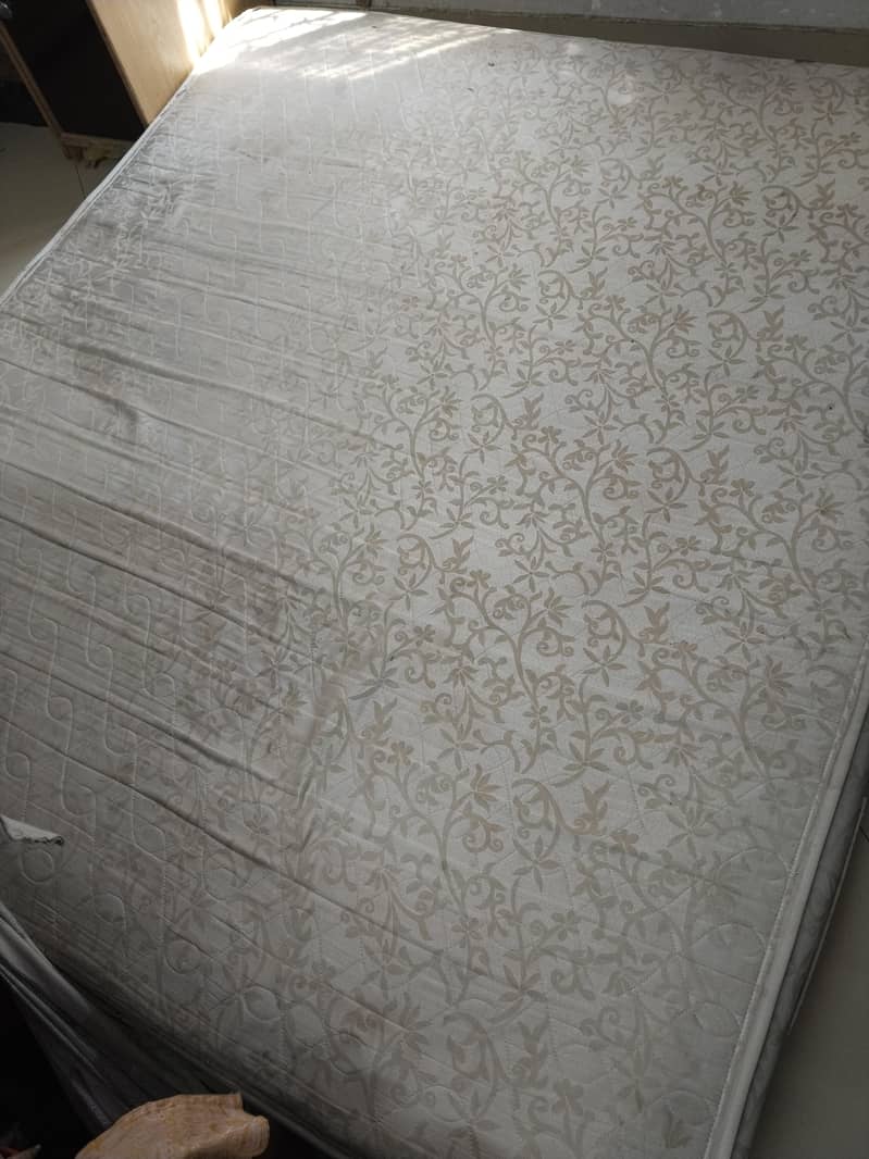 matress 0