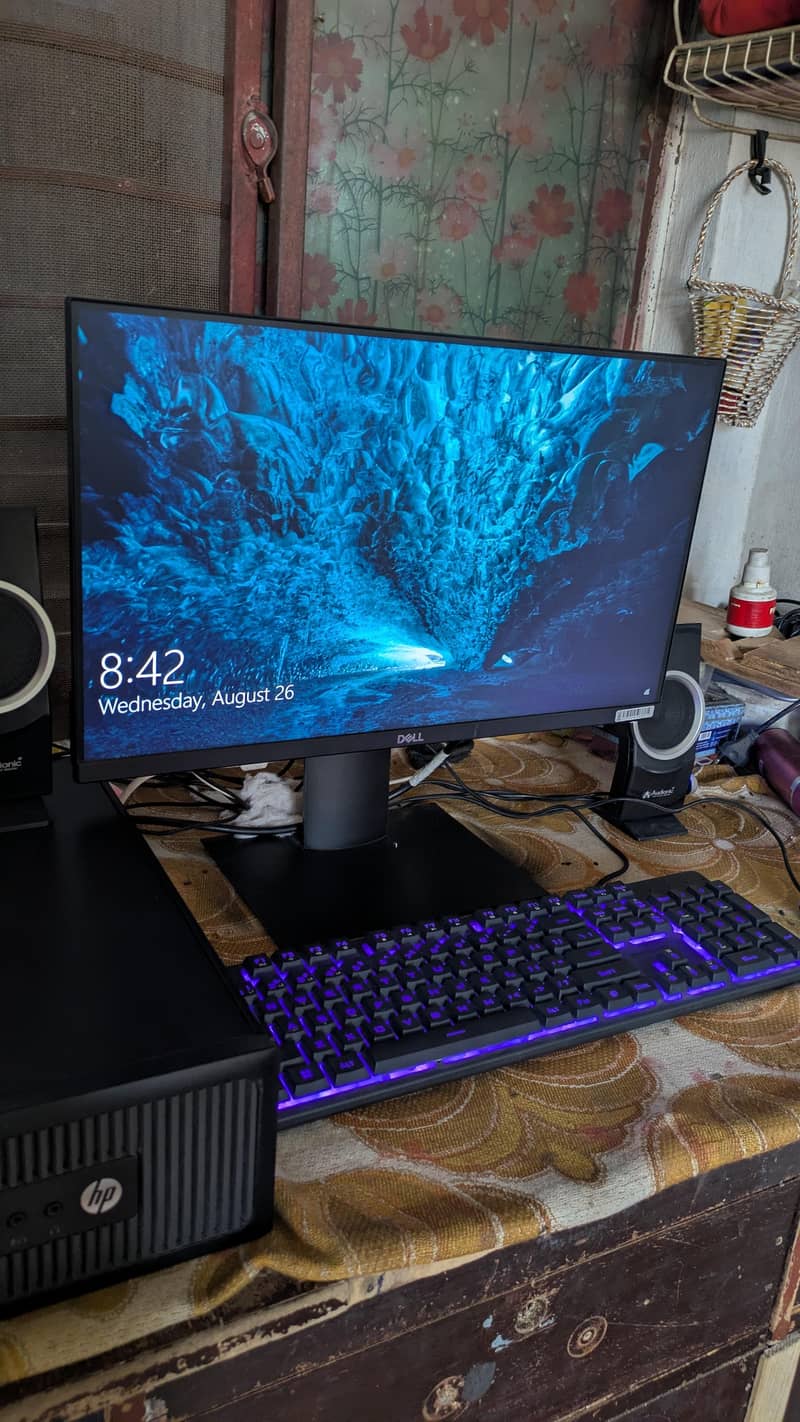 Gaming computer 1