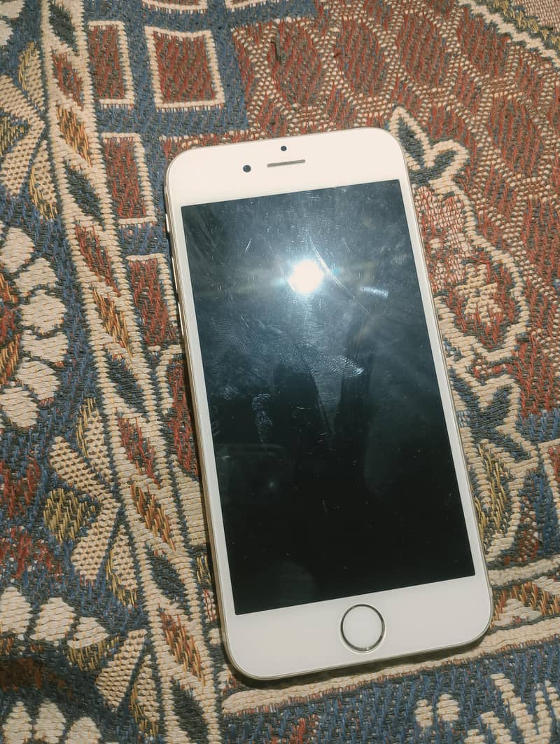 Apple iPhone 6S 1