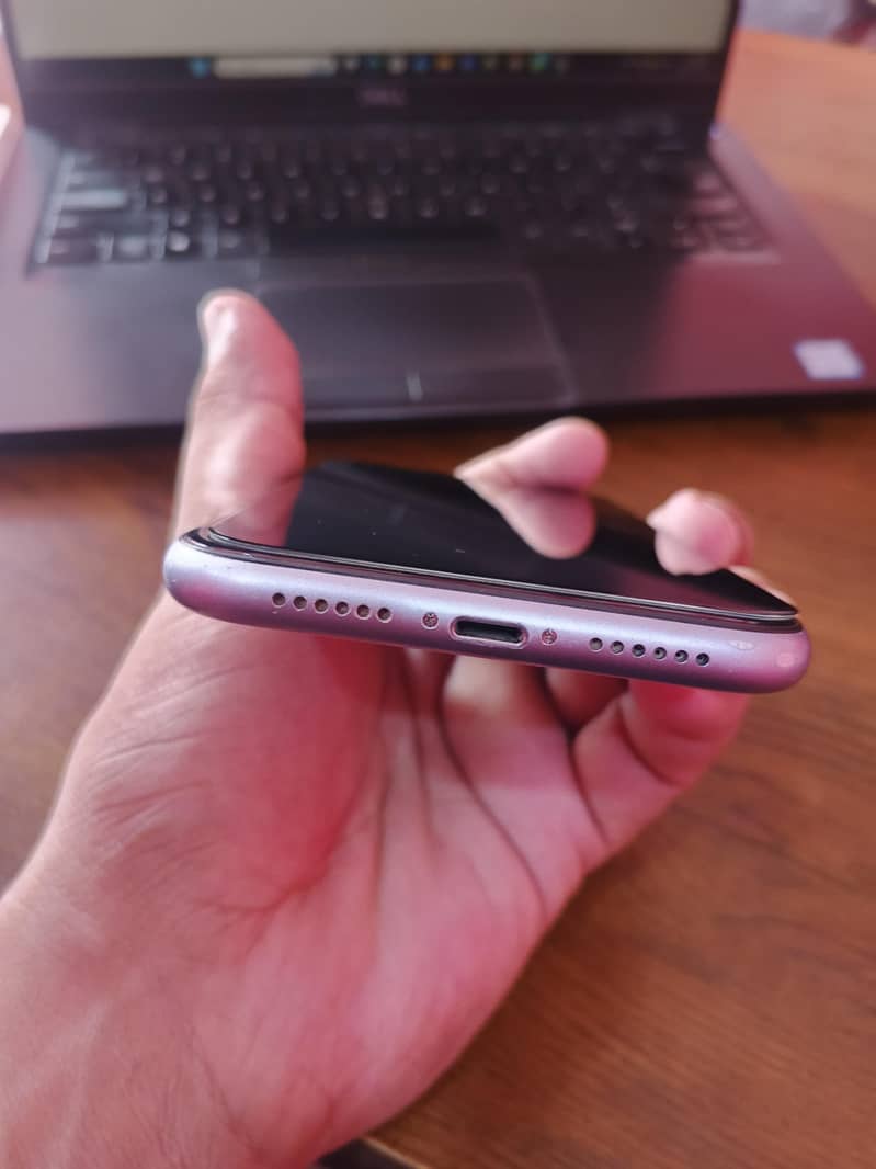 Apple iPhone 11 2