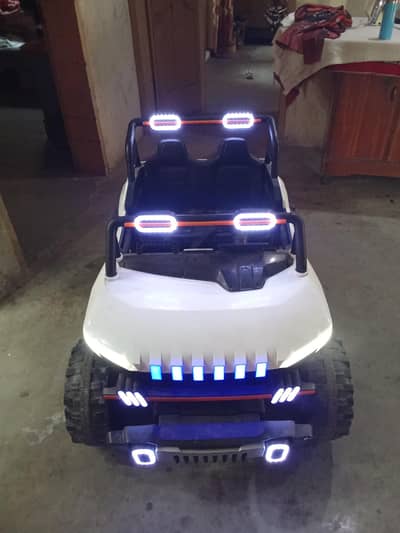 Big Jamboo jeep 12volt with Remote control only 2 Manth Used