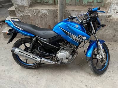 YAMAHA YBR 125