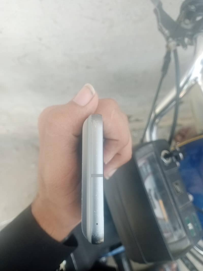 Google Pixel 10 Pro 1