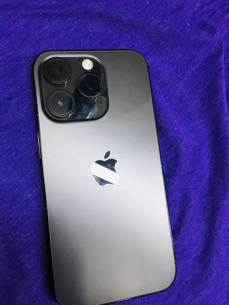 Apple iPhone 14 Pro 2