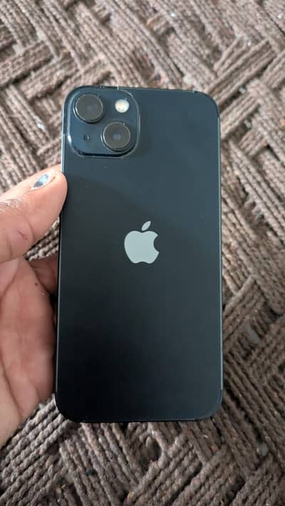 Apple iPhone 13
