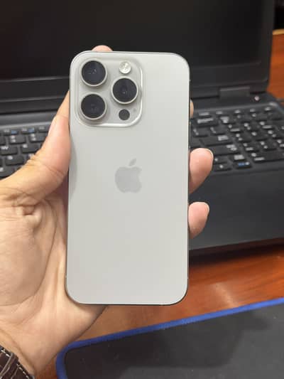 Apple iPhone 15 Pro