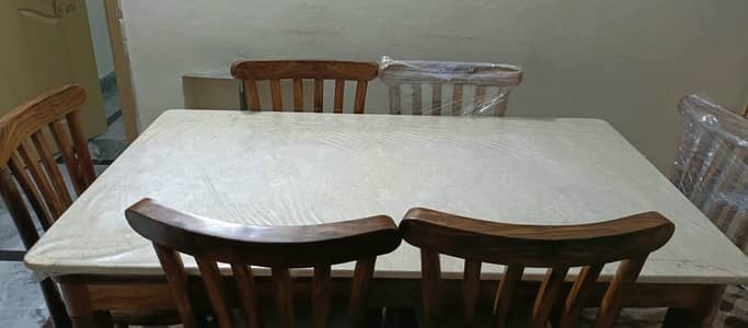 marble top 6 seater dinning table