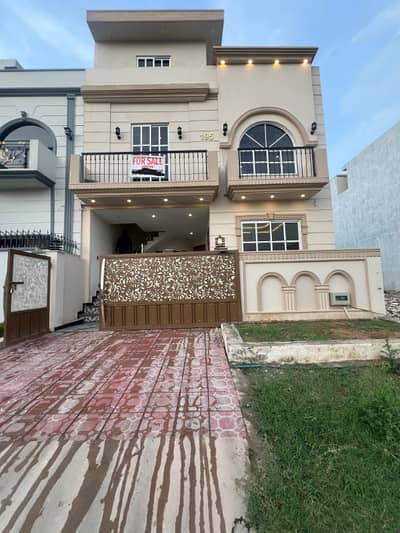 25*50 Brand New Luxury House For Sale In G-15/3 FGEHA Sector Islamabad