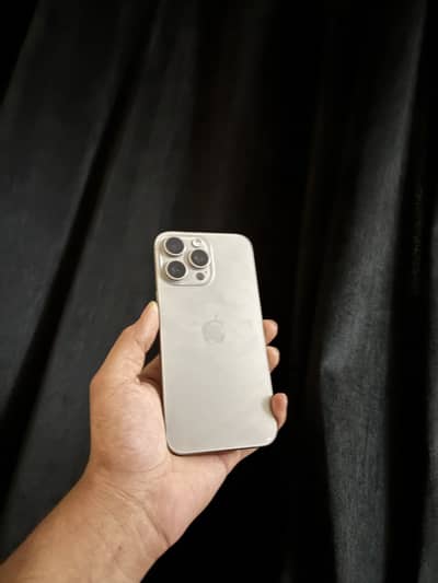 Apple iPhone 15 Pro Max Factory Unlock
