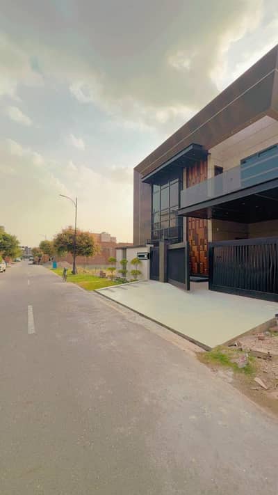 11 marla east open double storey designer home for sale