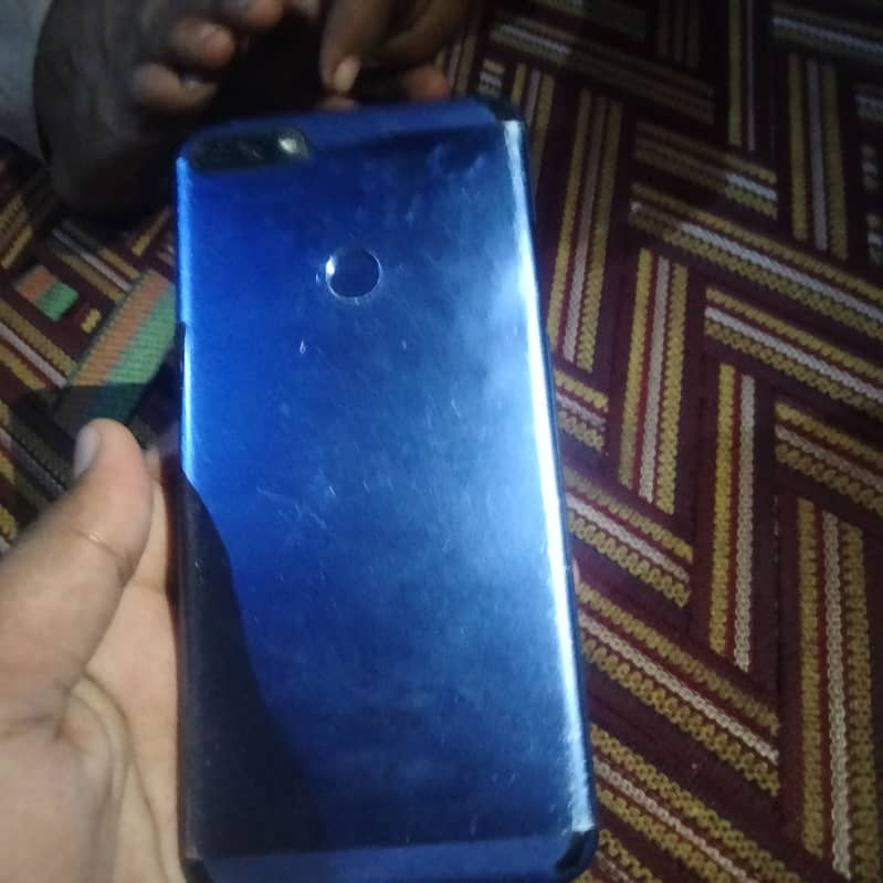 Honor 7C 0