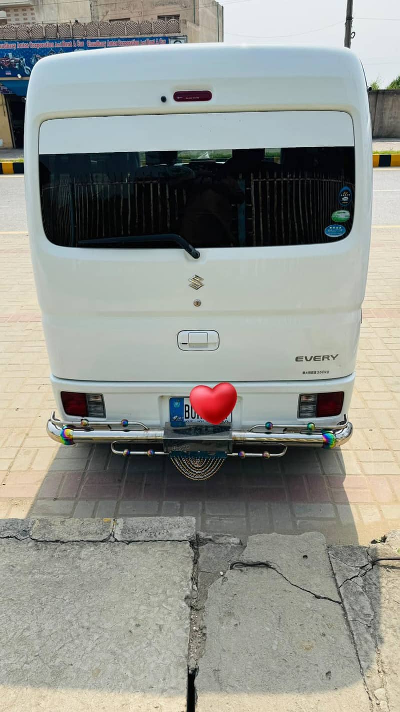 Suzuki Every 2016 3