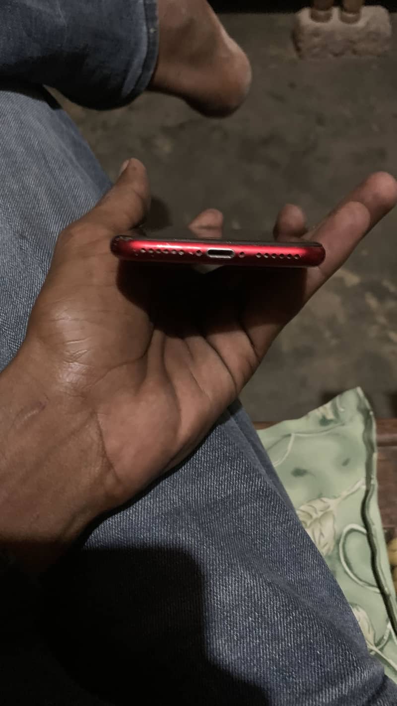 Apple iPhone SE 4