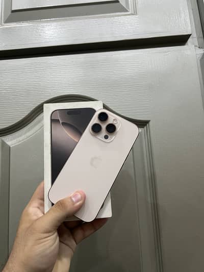 Apple iPhone 16 Pro Jv