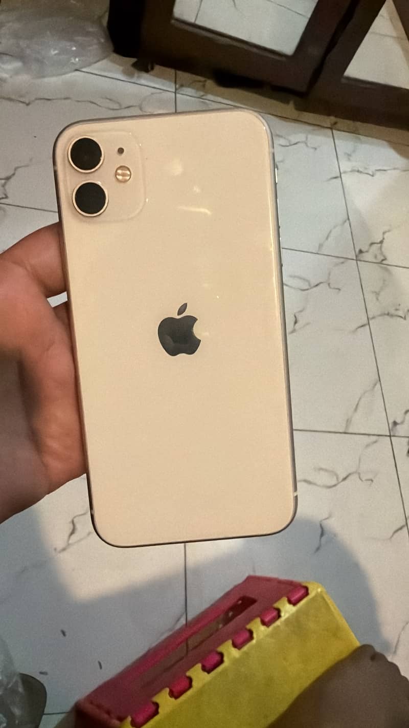 Apple iPhone 11 2