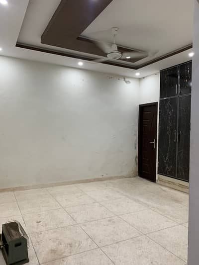 Neat And Clean Portion Available For Rent