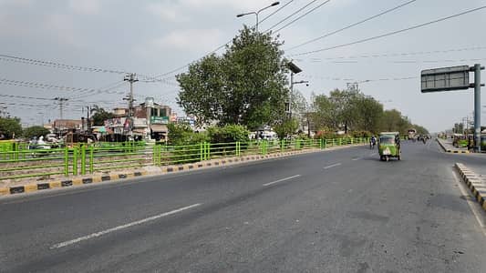 10 Marla Near To Canal Near To Main Entrance Near To 200 Feet Road
