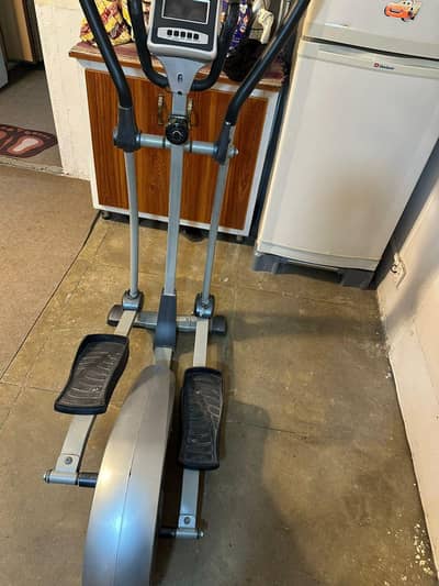 Kpt exercise bicycle with screen 9.5/10