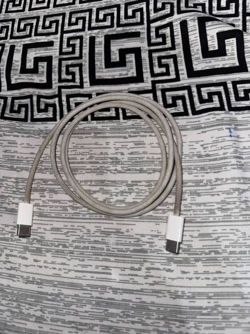 Apple iPhone orignal cable 3