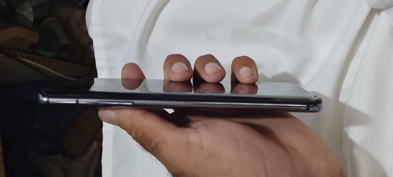 One Plus 7 Pro 1