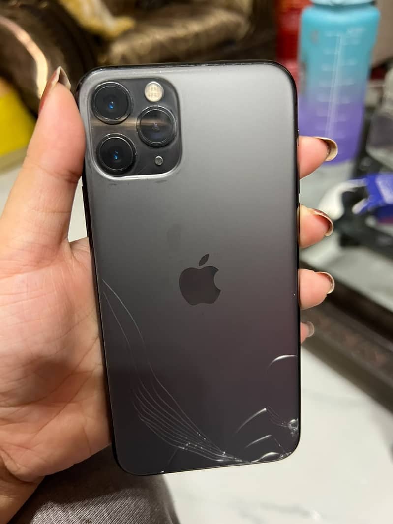 Apple iPhone 11 Pro 5