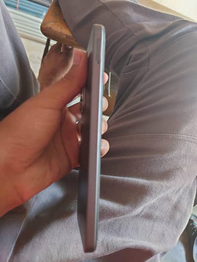 Realme C75