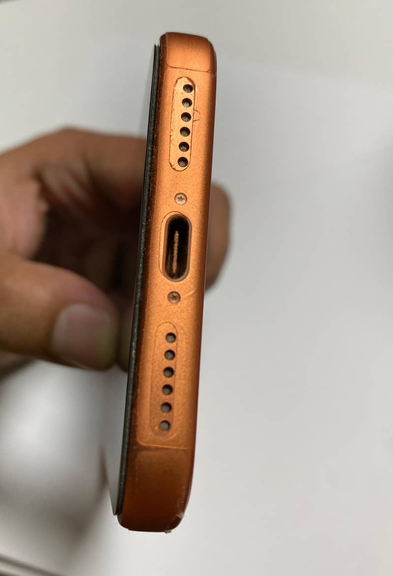 Apple iPhone 17 Pro Max 2