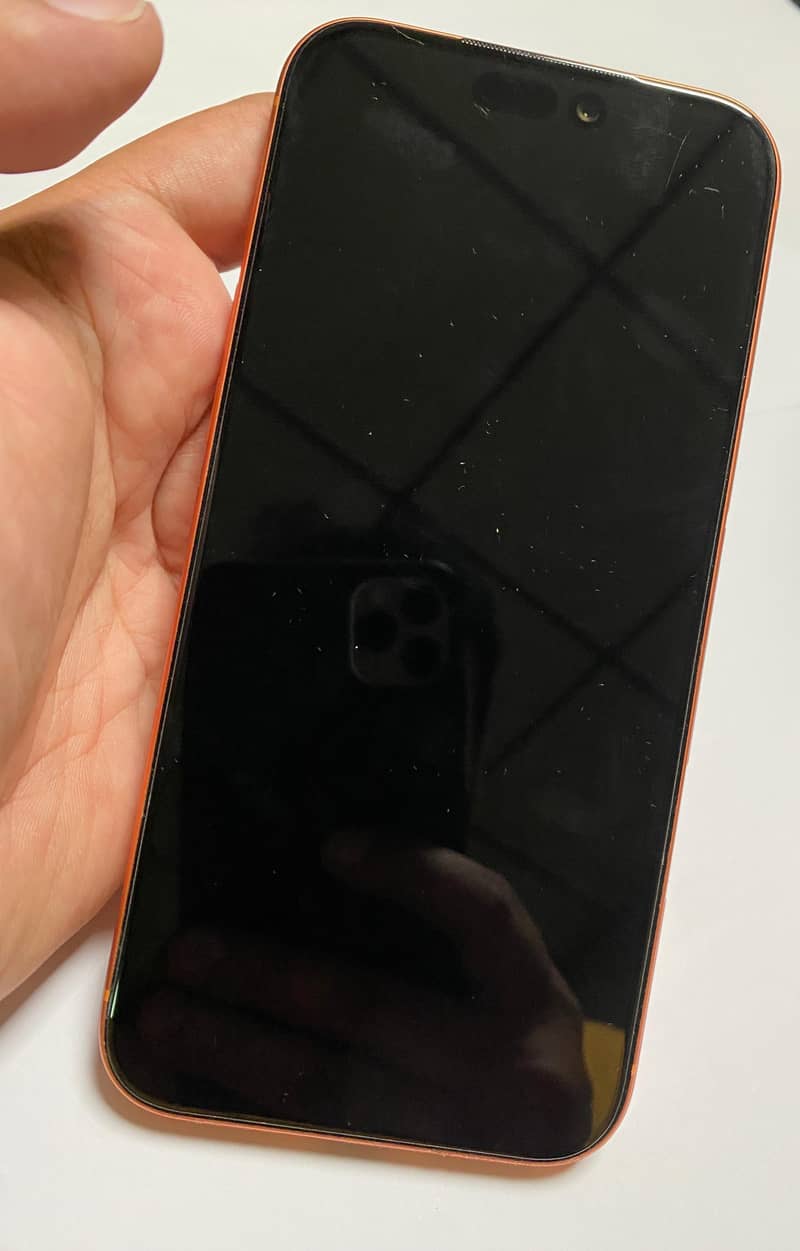 Apple iPhone 17 Pro Max 3