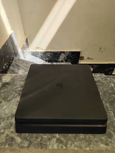 Sony PS4 Slim 500GB CUH-2116A + Original DualShock 4 Controller