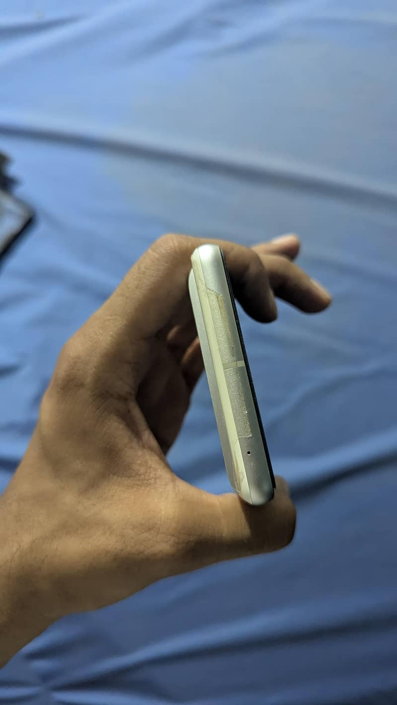 Google Pixel 7 6