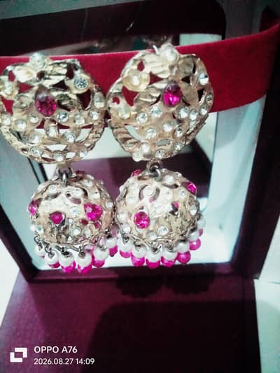 antique style jhumka set