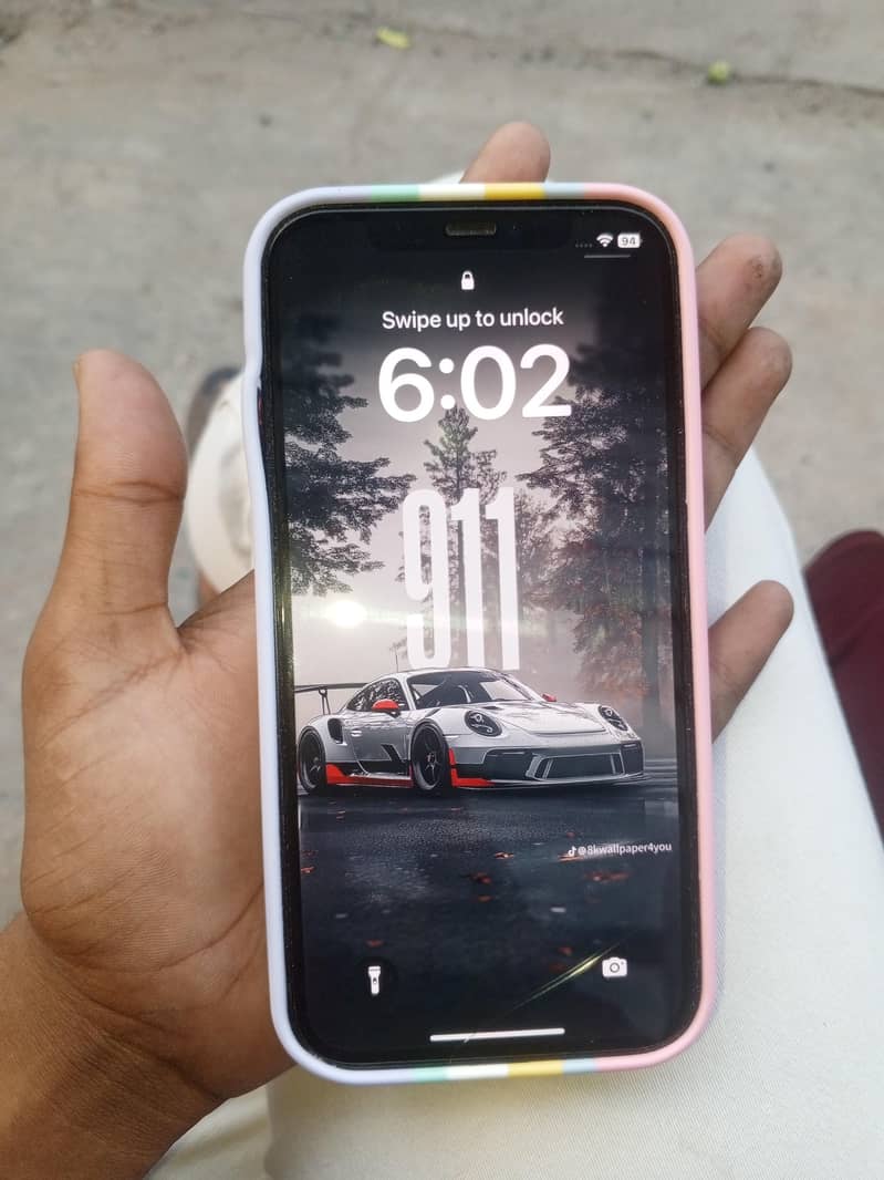 Apple iPhone 12 3
