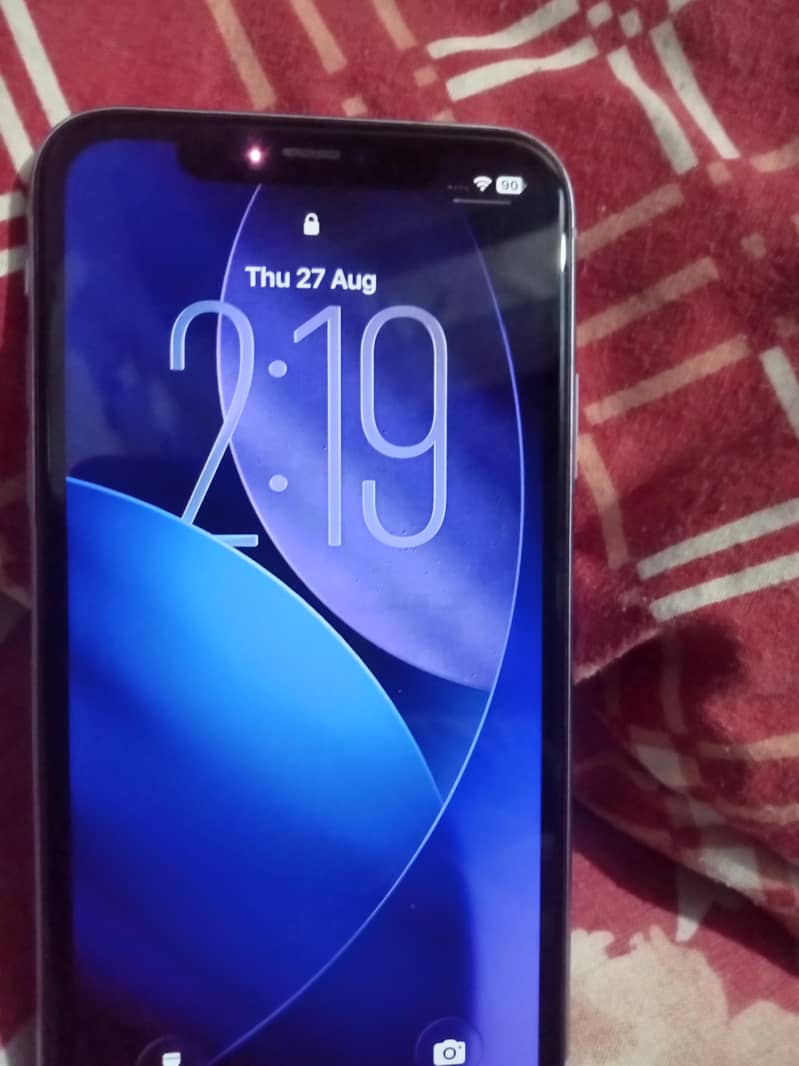Apple iPhone 11 3