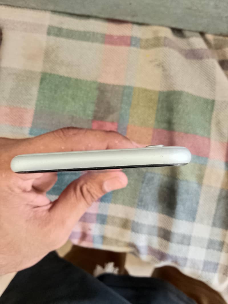 Apple iPhone 6S 2