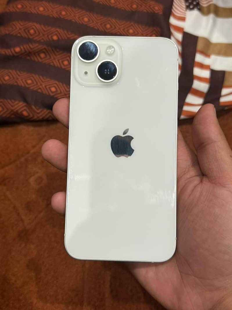 Apple iPhone 14 3