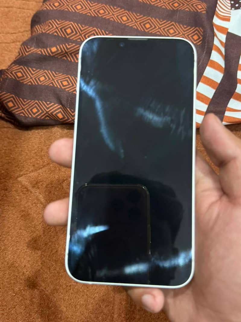 Apple iPhone 14 6