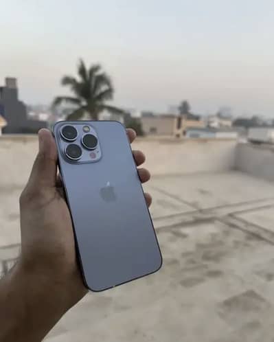 Apple iPhone 13 Pro