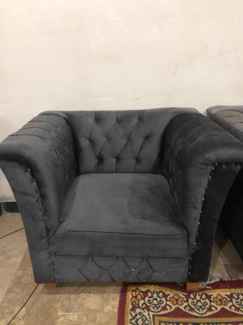 5 seater sofa 6