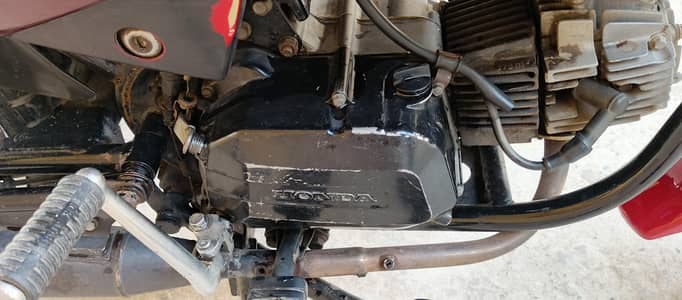 Honda Pridor 2016 for sell all OK. . ٹوٹل اوریجنل ہے 03234700804