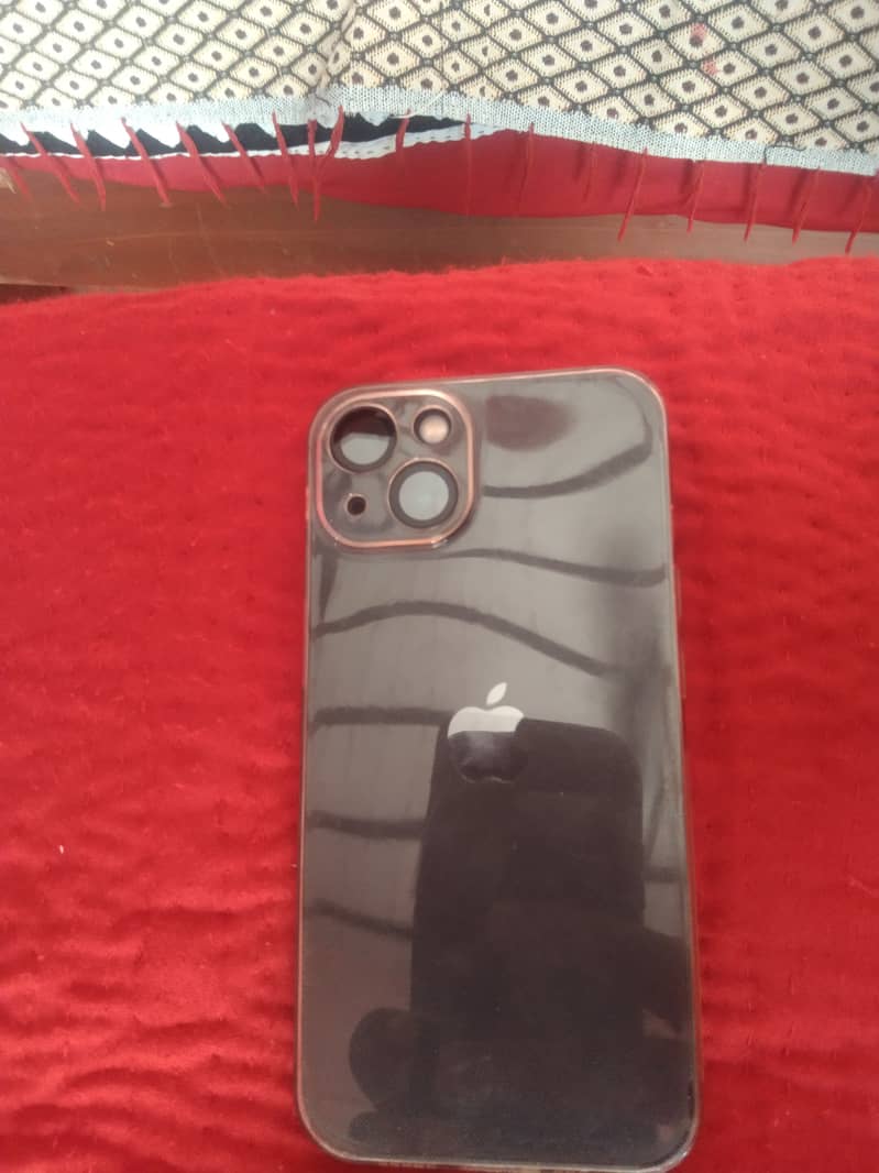Apple iPhone 13 1