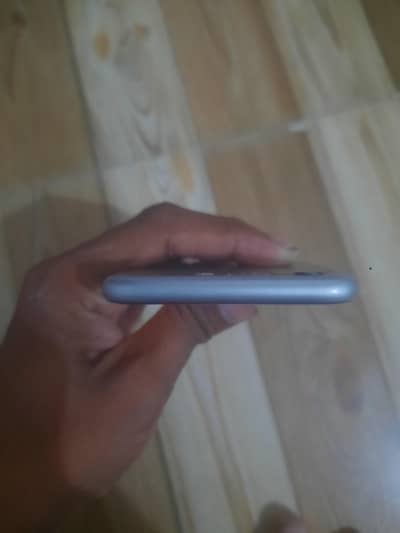 Apple iPhone 6S pta approved (exchange possible with chrombook)