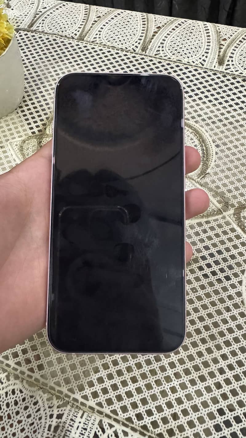 Apple iPhone 15 plus 0